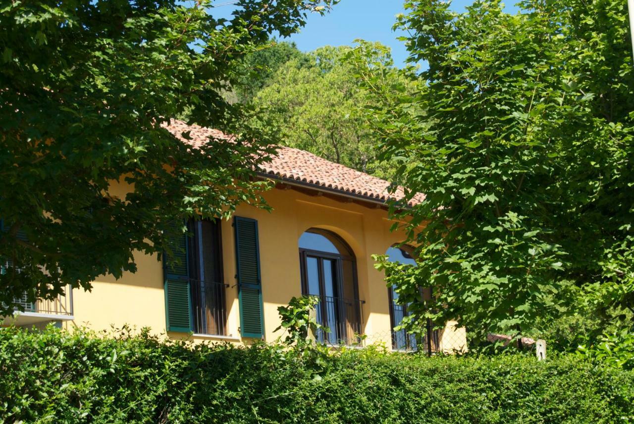 Cascina Ghitin Relais Guest House Asti Exterior photo