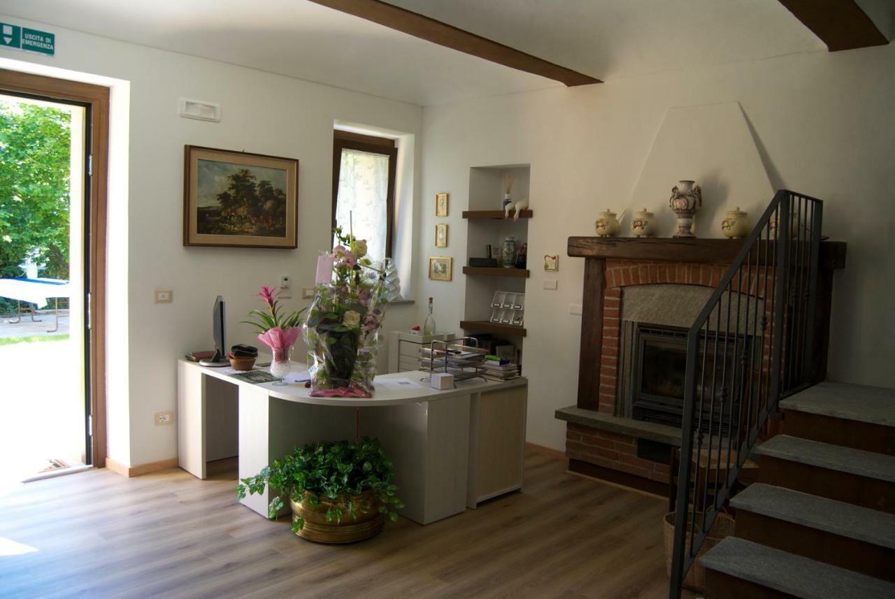 Cascina Ghitin Relais Guest House Asti Exterior photo
